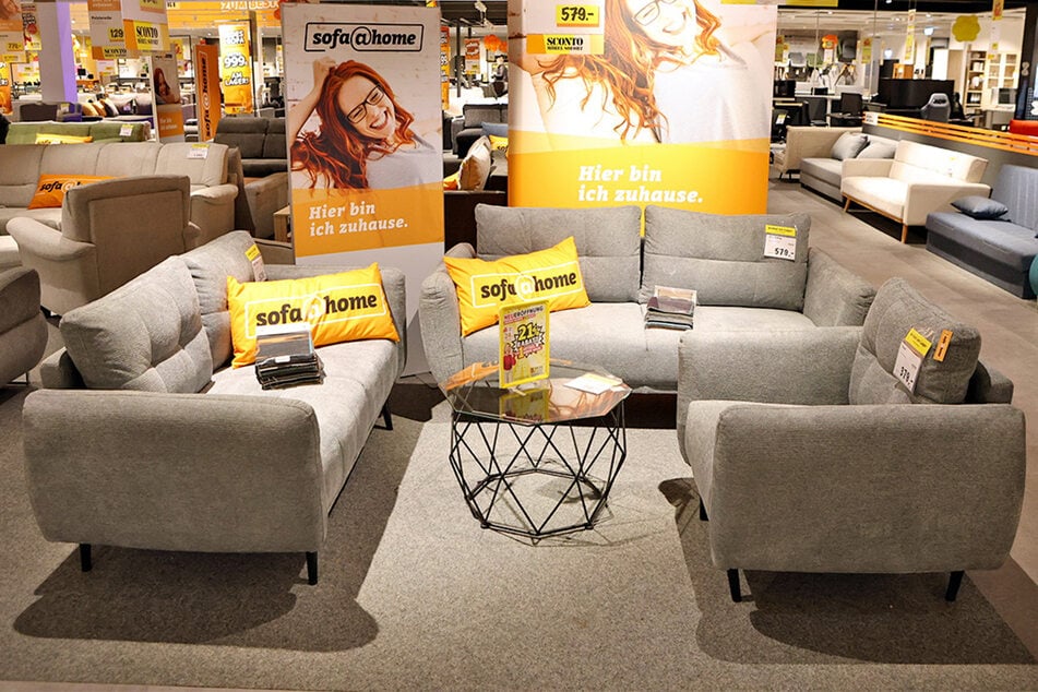 Am Sonntag (22.2.) gibt's bei Sconto hohen Rabatt auf diese Möbel