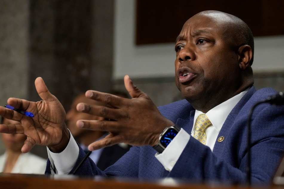 Tim Scott will join a deep field vying for the Republican presidential nomination in 2024.