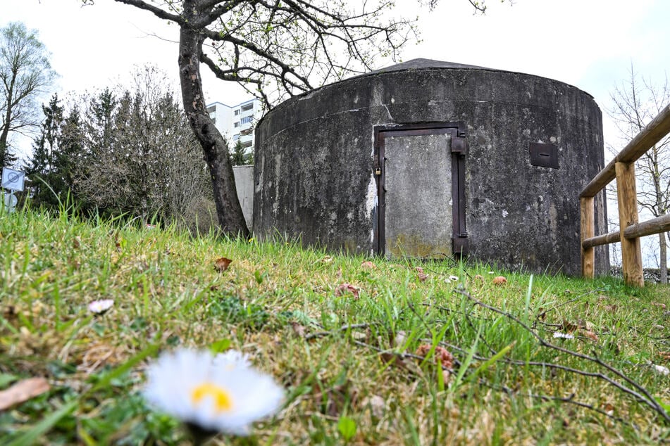 Wegen des Angriffskriegs Russlands rücken viele vergessene Bunkerbauten wieder in den Fokus.