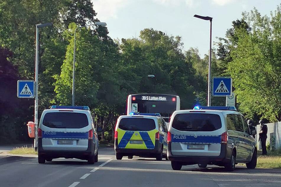 Die Polizei stoppte den Linienbus in Schmarl.