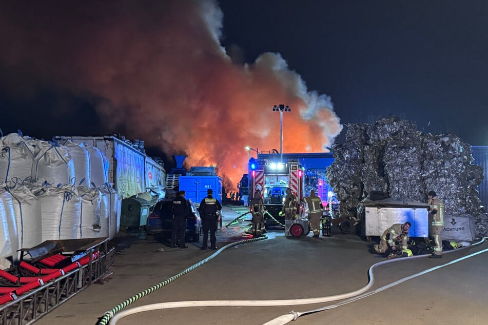 Auf einer Mülldeponie in Zeulenroda ist am Mittwoch ein größerer Brand ausgebrochen.