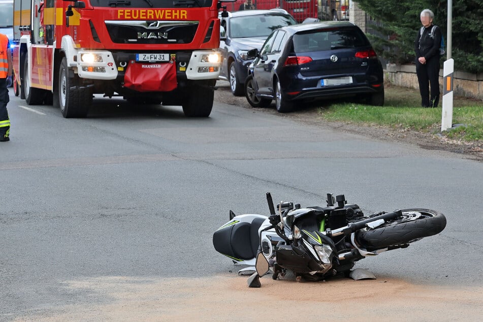 19-Jährige Bikerin bei Crash in Zwickau schwer verletzt