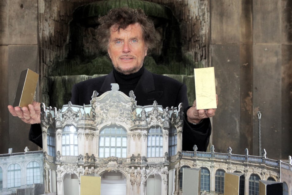 Regisseur Dieter Wedel (1939–2022) inszenierte die Zwingerfestspiele im Dresdner Barock-Ensemble. (Archivfoto)