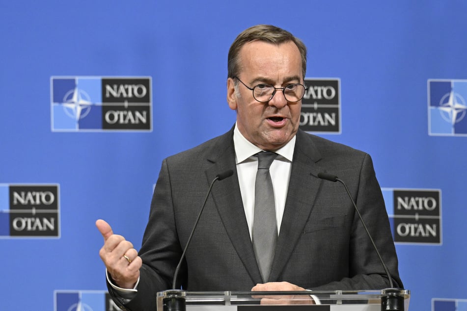 Die Bundeswehr muss laut Verteidigungsminister Pistorius (65) um bis zu 60.000 Soldaten wachsen.