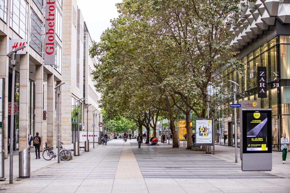 Auf der Prager Straße 10, wo einst H&amp;M seinen Standort hatte, will C&amp;A bald wieder Mode anbieten. (Archivbild)