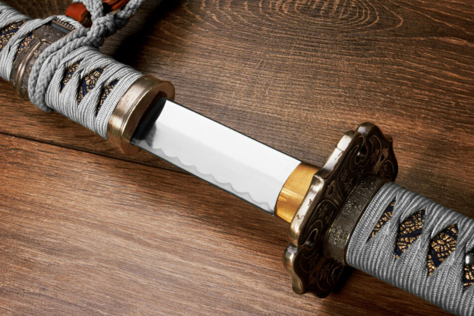 In der Wohnung des 39-Jährigen wurde ein weiteres Samurai-Schwert gefunden. (Symbolbild)