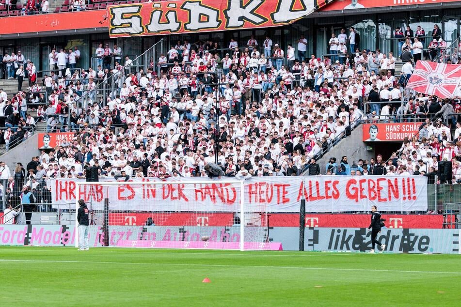 Die Fans in Köln sind bereit fürs Saisonfinish.