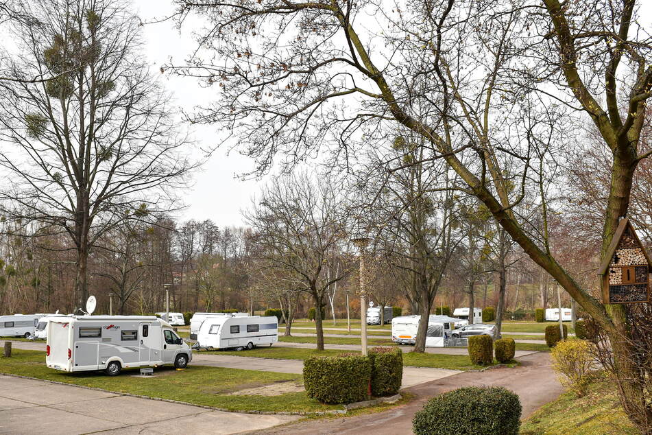 Campen in Dresden-Mockritz findet derzeit nur im Wohnwagen statt.