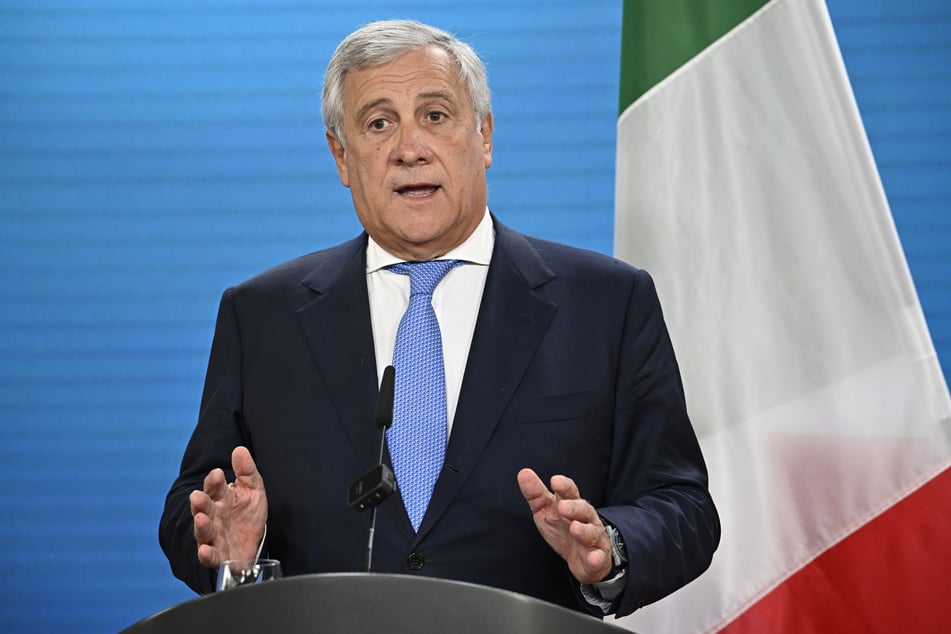 Italiens Außenministe, Antonio Tajani (70), reagierte mit Kritik auf den Vorschlag der Universität, "Weihnachten" durch "Winterfest" zu ersetzen.
