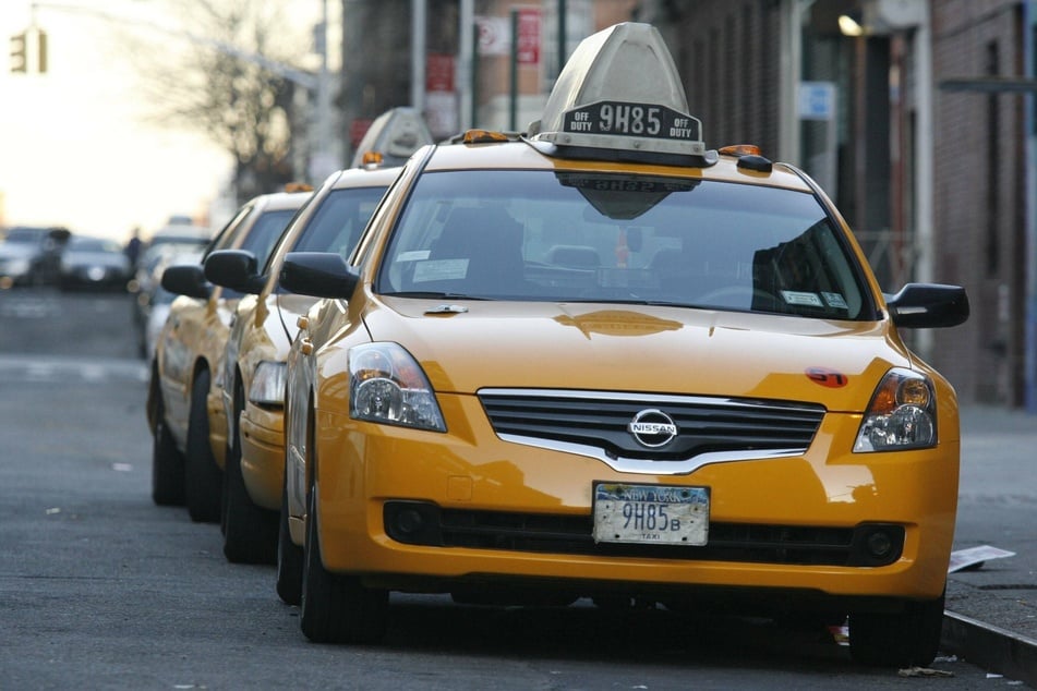 NYC taxi cabs team up with Uber for a surprising new partnership