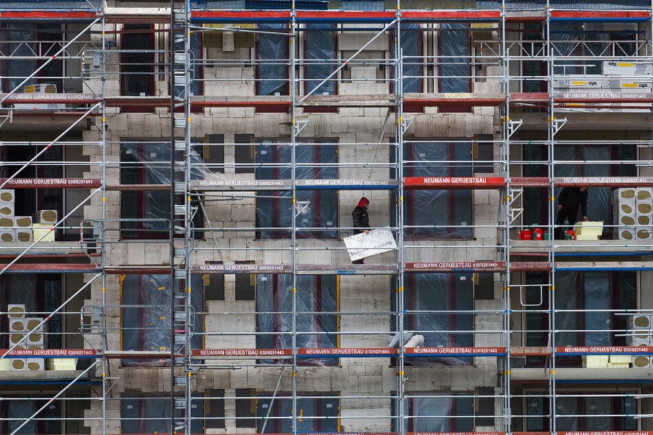Beim Wohnungsbau in Baden-Württemberg gibt's Verzögerungen. (Symbolbild)