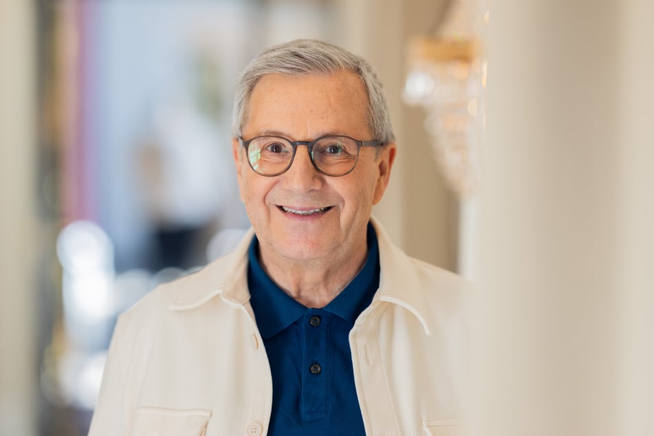 Jan Hofer (76) ist das allererste Mal als Gast im "Riverboat".