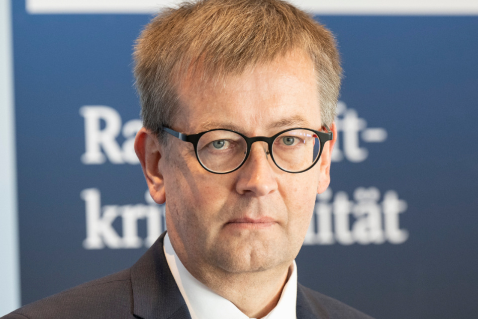 Burkhard Blienert (57, SPD), Bundesdrogenbeauftragter, warnt die bayerische Staatsregierung.