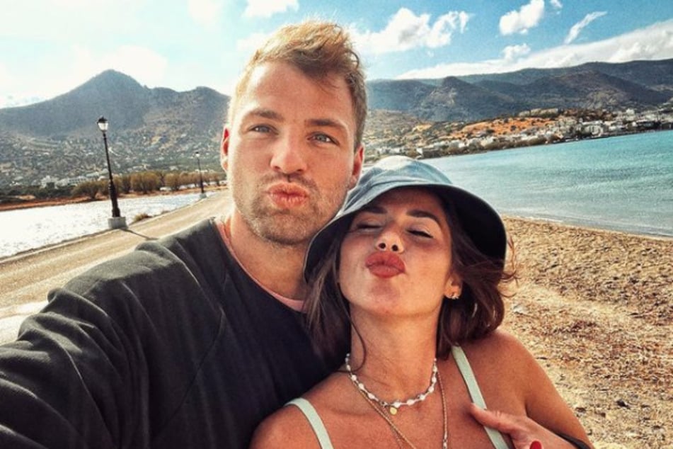 Sarah Engels verbringt ihren 29. Geburtstag mit ihrem Julian (28) zusammen auf Kreta.