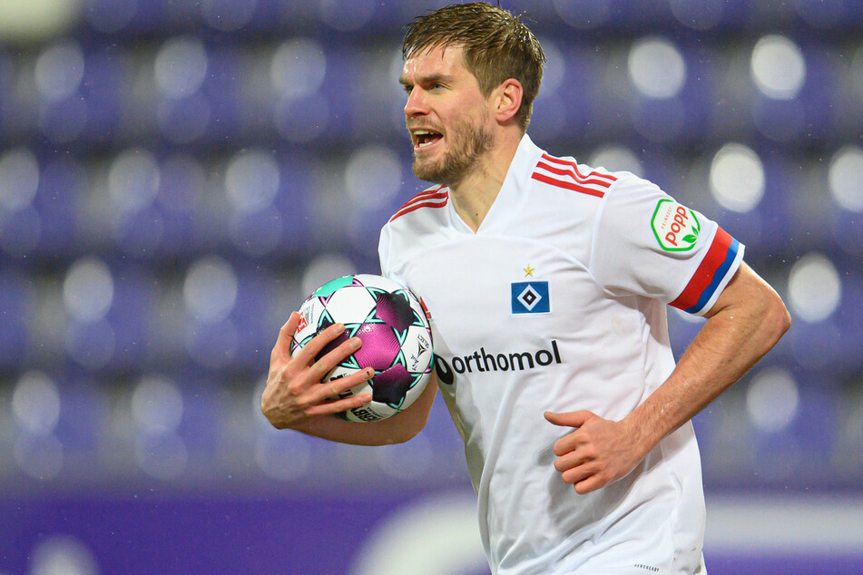 HSV-Stürmer Simon Terodde (33) kämpft noch um die Torjägerkanone der 2. Bundesliga.