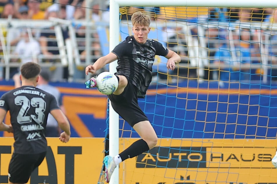 Verteidiger mit Offensivqualitäten: Johannes Pistol (23, r.) hat sein erstes Tor für den CFC erzielt.