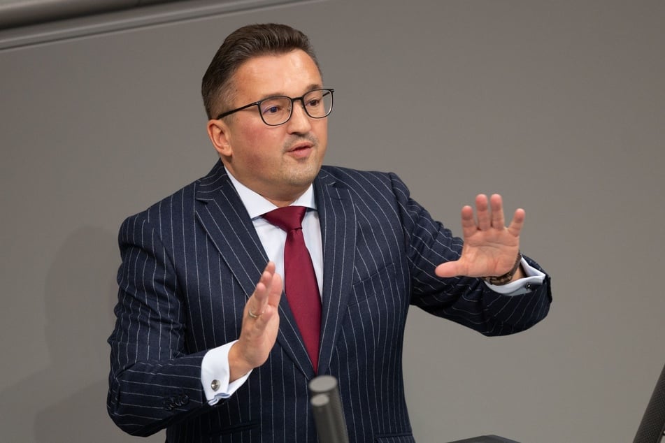 Ein mögliches VW-Aus dürfe nicht das Ende des Automobilbaus in Zwickau sein, sagt Carsten Körber (47, CDU).