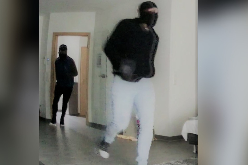 Eine Kamera zeichnete die Täter auf.