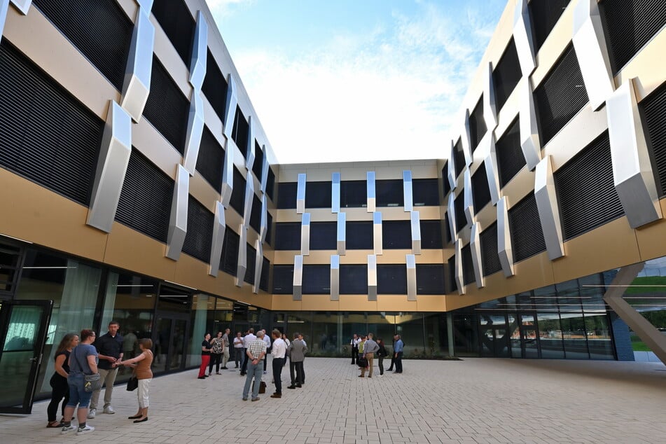 Insgesamt 33,5 Millionen Euro kostete der Bau der neuen Schule.