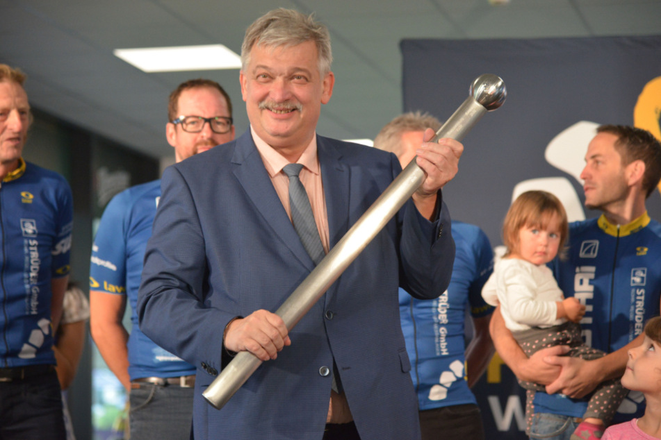 2019 übernahm Oberbürgermeister Heinrich Kohl (66, CDU) den Staffelstab für das Fest, das eigentlich bereits 2020 in Aue steigen sollte.
