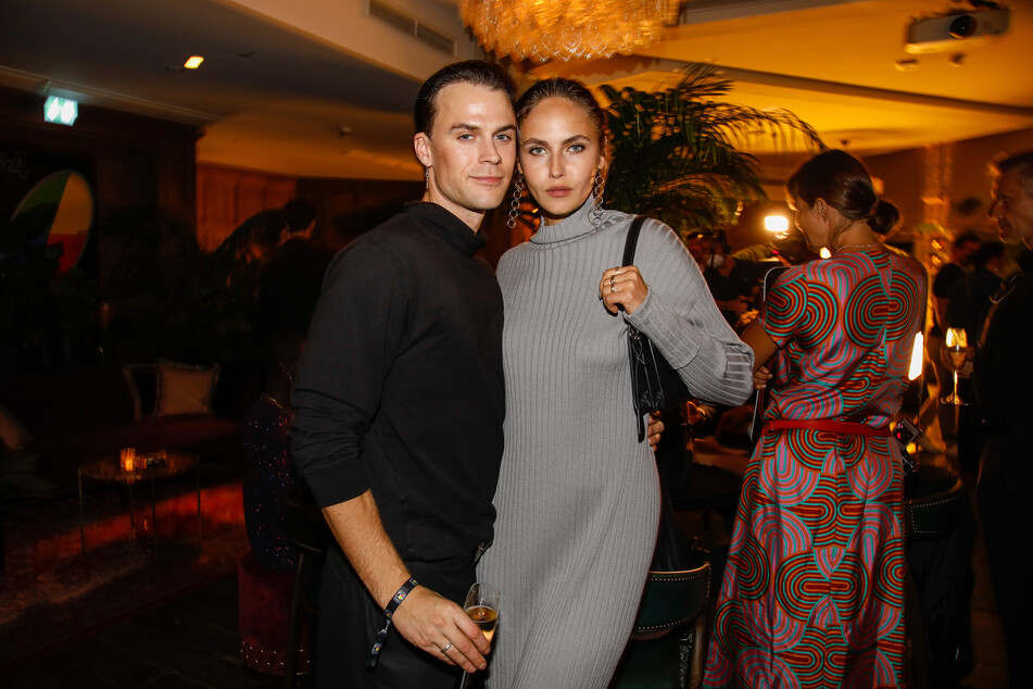 Gemeinsame Zeiten: Elena Carrière (26) und DJ Bjarki Runar Sigurdarson 2021 bei einem Event.