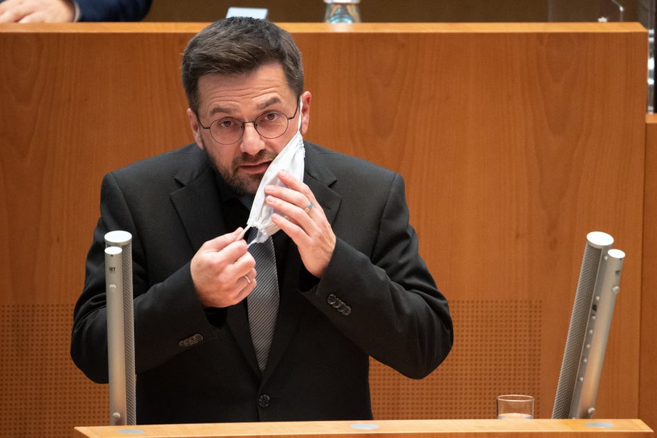 SPD-Fraktionschef Thomas Kutschaty forderte vor dem Schulgipfel einen Plan B für einen sicheren Schulbetrieb.
