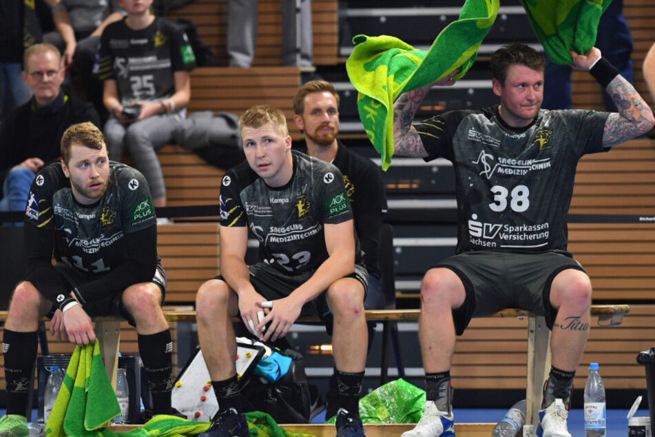 Enttäuschung bei (v.l.) Arseniy Buschmann (29), Ivar Stavast (23) und Henning Quade (33).