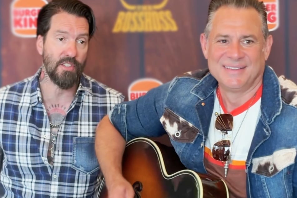 "The BossHoss" gaben drei Songs ihres Repertoires zum Besten.