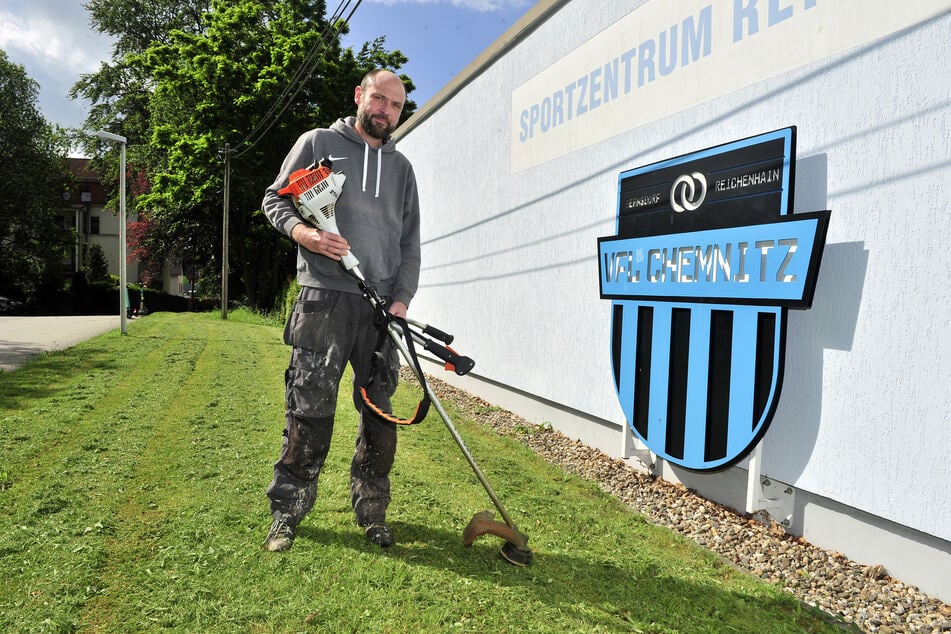 Tim Schilbach (49, CDU) ist Platzwart beim VfL Chemnitz.