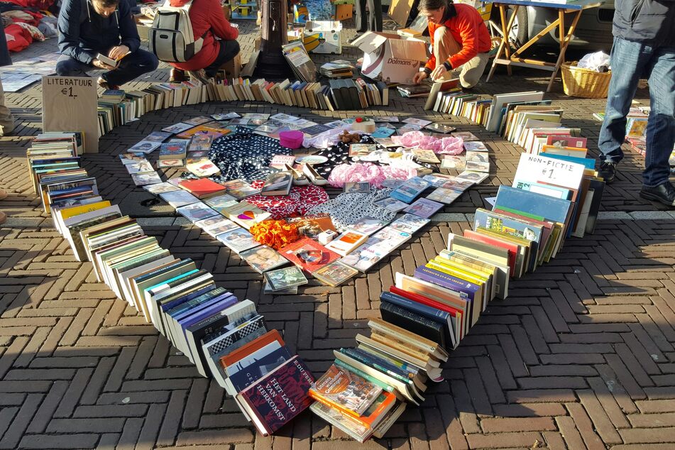 Findet einzigartige Stücke und leckeres Essen auf dem Flohmarkt in Altona. (Symbolbild)