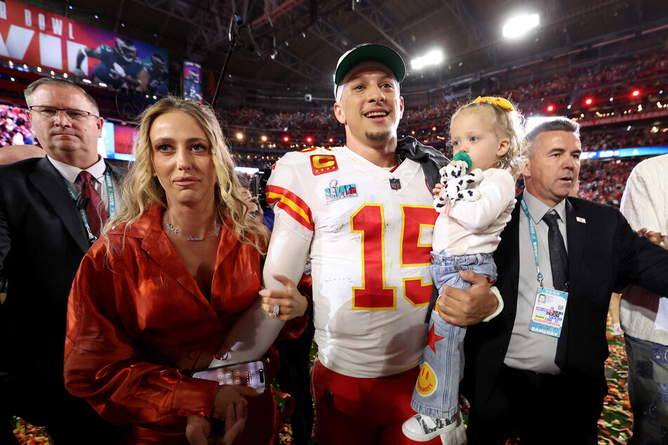 NFL world drags Patrick Mahomes' wife over tweet