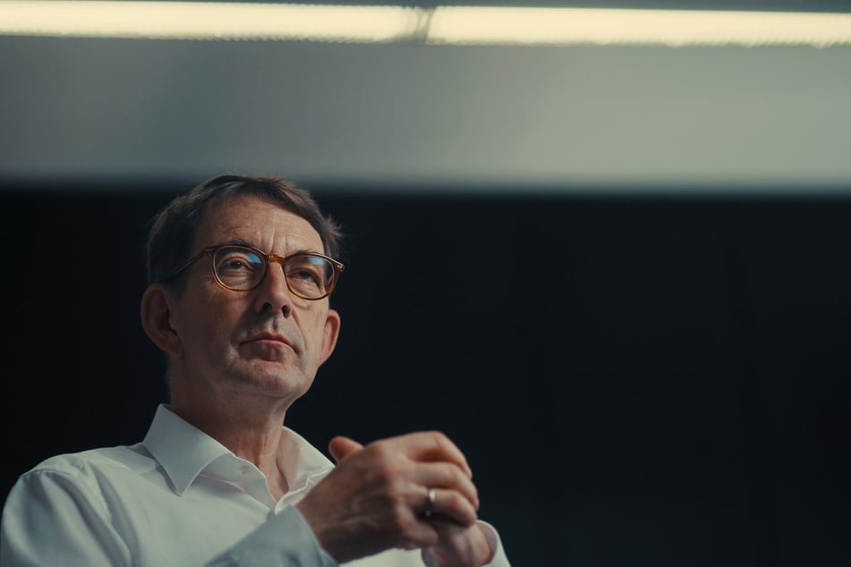 Verfassungsrechtler Prof. Winfried Kluth sieht einige Punkte des AfD-Programms als "evident verfassungswidrig".