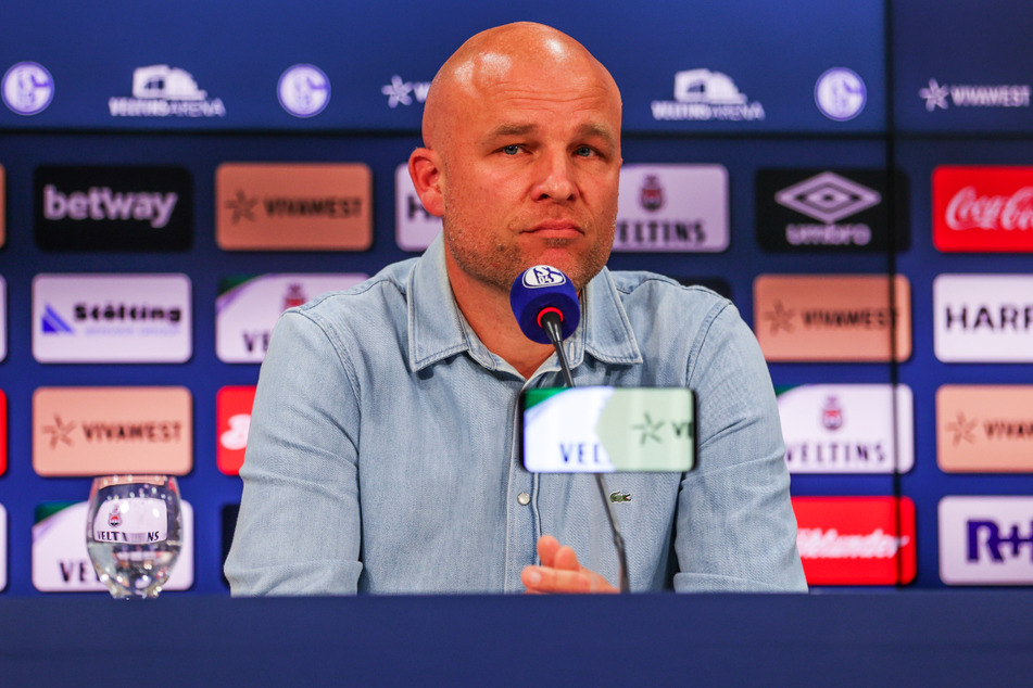 Rouven Schröder (47) ist nicht länger Sportdirektor des FC Schalke 04.