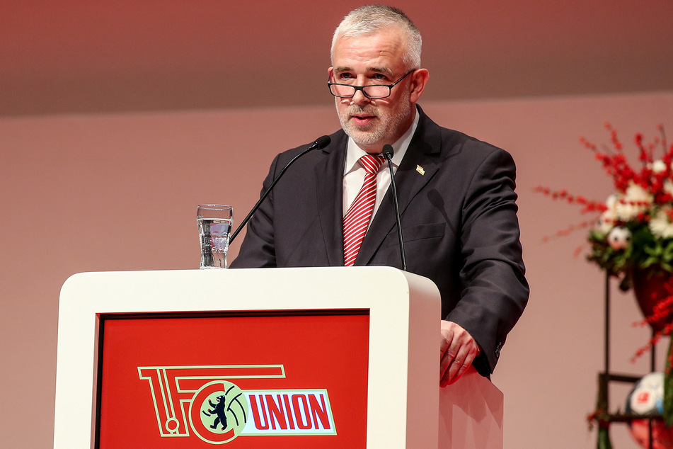 Union Berlins Präsident Dirk Zingler (58) sieht in RB Leipzig keinen ostdeutschen Verein.