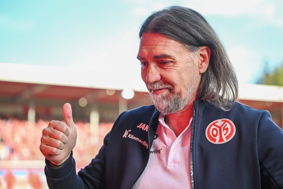 Unter Martin Schmidt (58) hospitierte Thomas Stamm in Mainz. Später wurde sein Schweizer Landsmann noch einmal Sportdirektor beim FSV, aktuell ist er vereinslos. (Archivfoto)