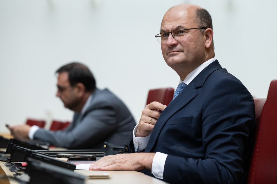 Albert Füracker (55, CSU), Finanzminister von Bayern, sieht die Staatsregierung in der Klage gegen den Finanzausgleich bestätigt.
