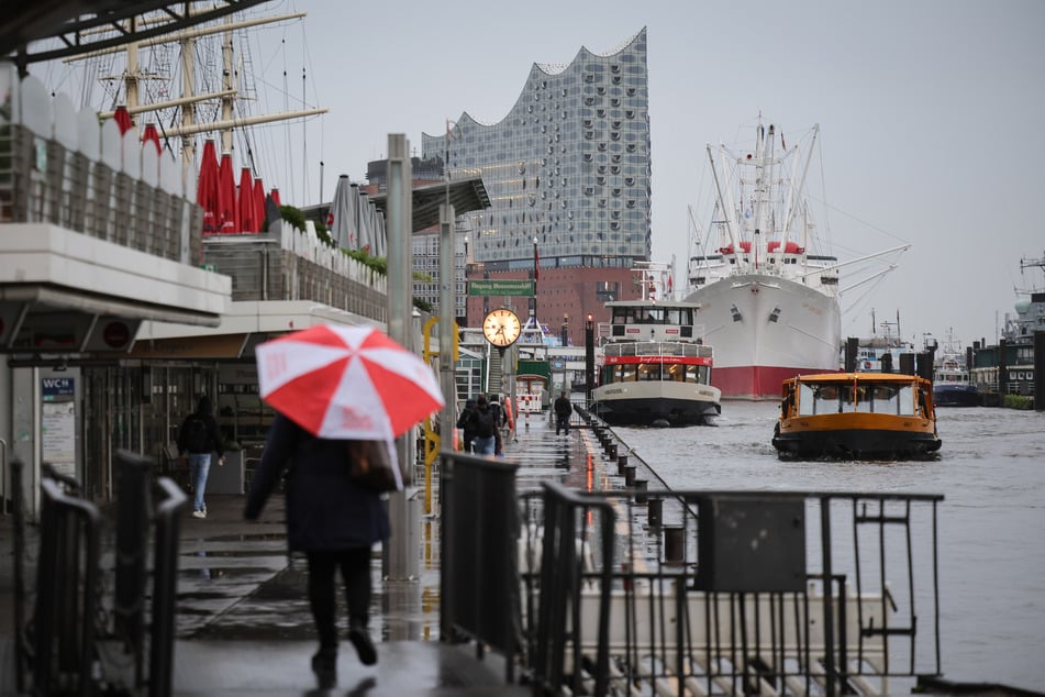 Am Wochenende bleibt als regnerisch. (Archivbild)