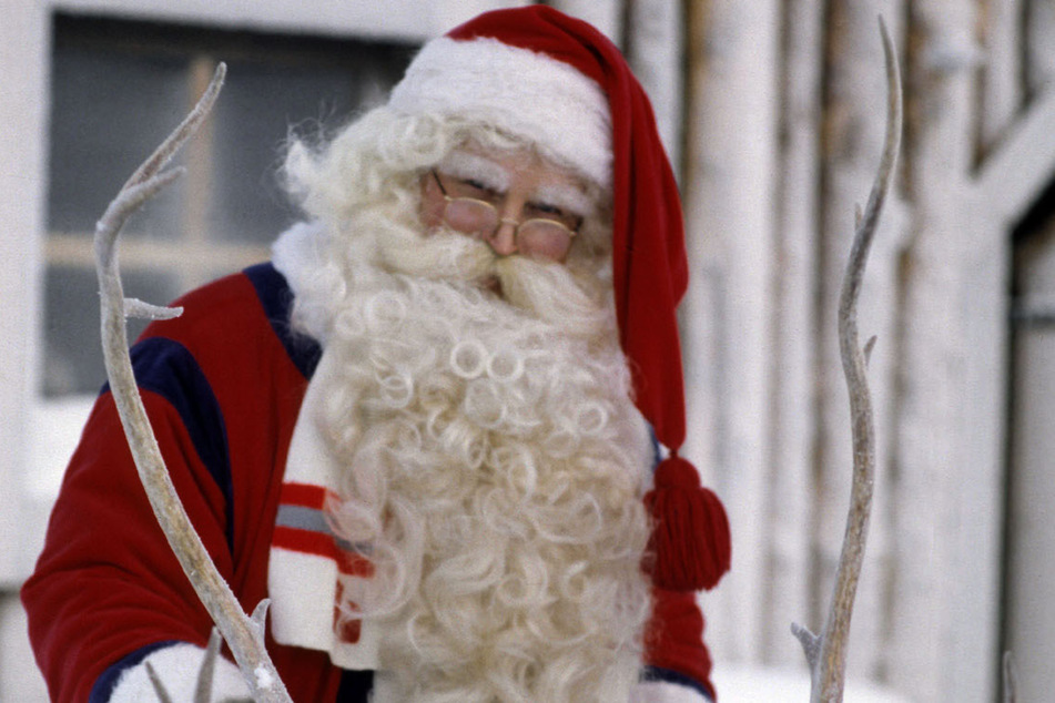 Der Weihnachtsmann, seine Wichtel und Rentiere sind seit 1985 im finnischen Weihnachtsmanndorf Rovaniemi zu Hause.