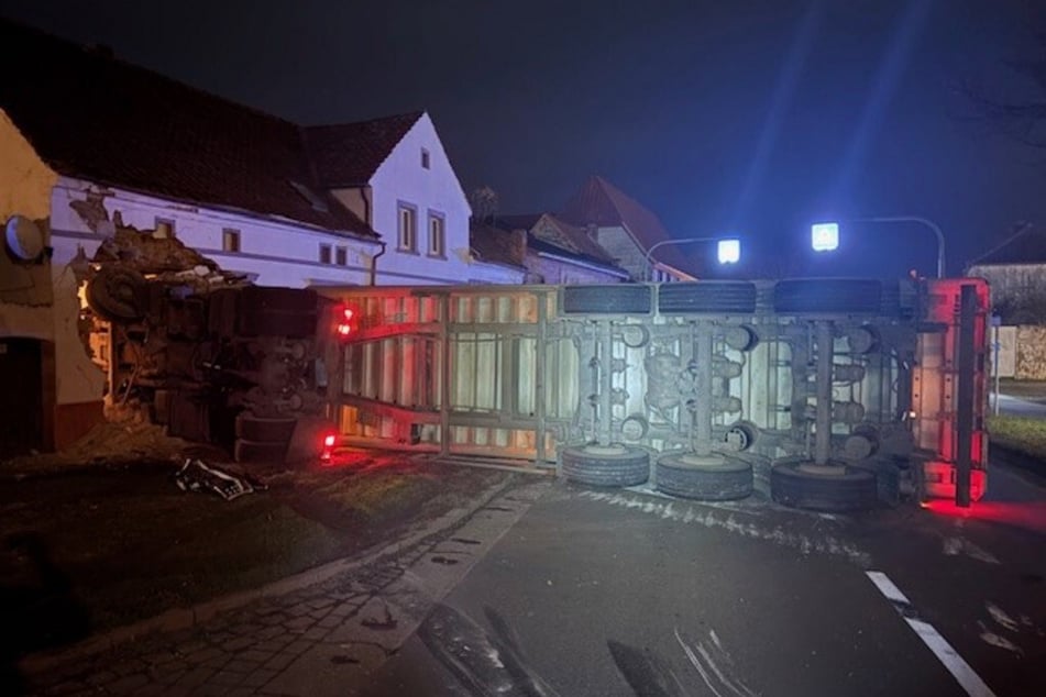 In dem Haus in Remkersleben befindet sich nun ein riesiges Loch.