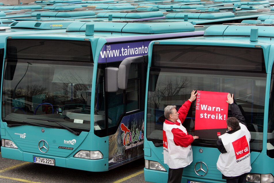 In und um Frankfurt treten am heutigen Donnerstag etliche Busfahrer privater Betriebe in den Streik. (Archivfoto)