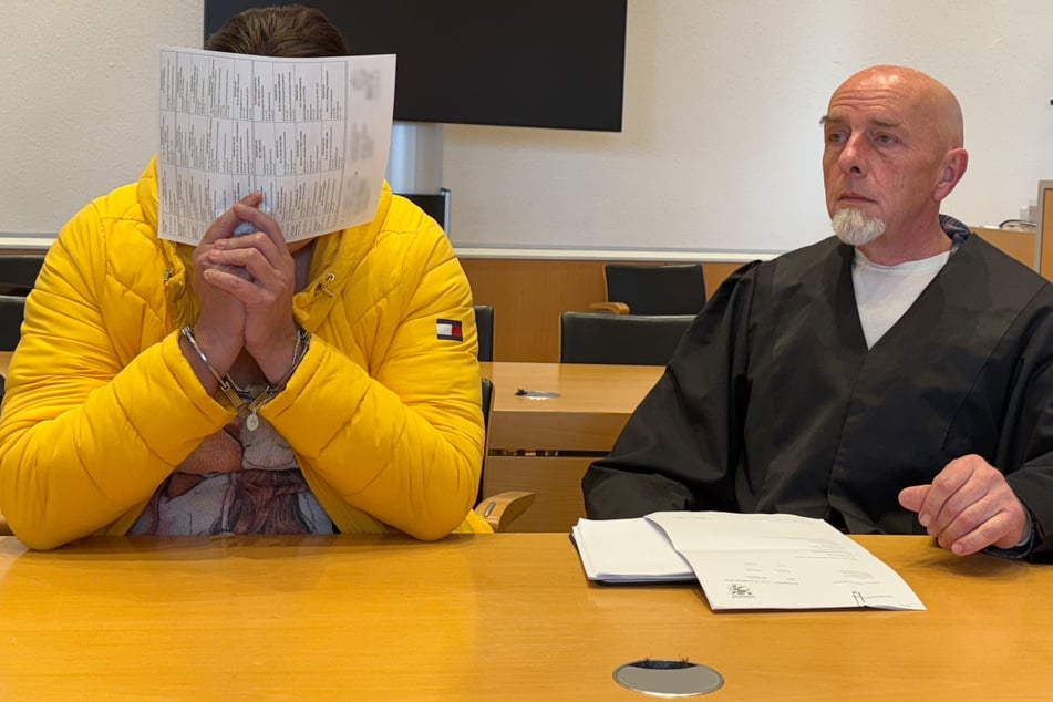 Neugeborenes getötet und in Gefriertruhe versteckt: Urteil gegen Mutter gefallen