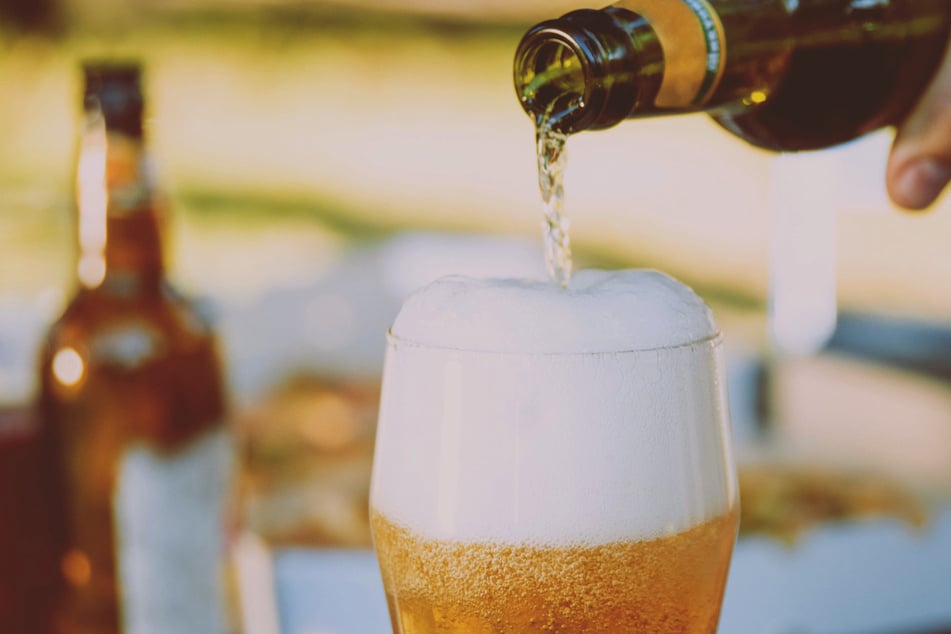 Kuriose Festnahme: Mann bricht in Pizzeria ein, um Bier auf der Terrasse zu trinken