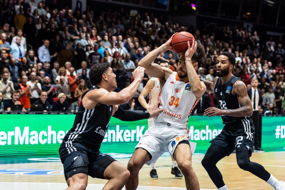 Gavin Schilling (29, M.) beim EuroCup gegen London. In Bamberg wird er am Sonntag erstmals in der Bundesliga für Chemnitz auflaufen.