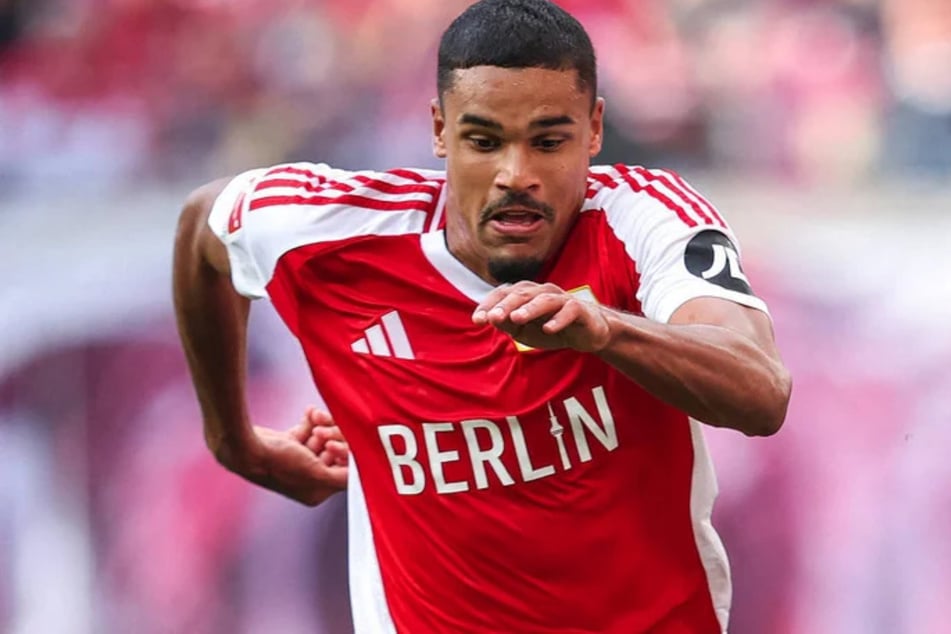 Vereine melden Interesse an Danilho Doekhi (26) an.