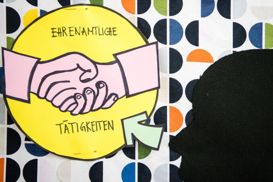 Der Ehrenamtspreis KölnEngagiert wird bereits seit 25 Jahren verliehen. (Symbolbild)