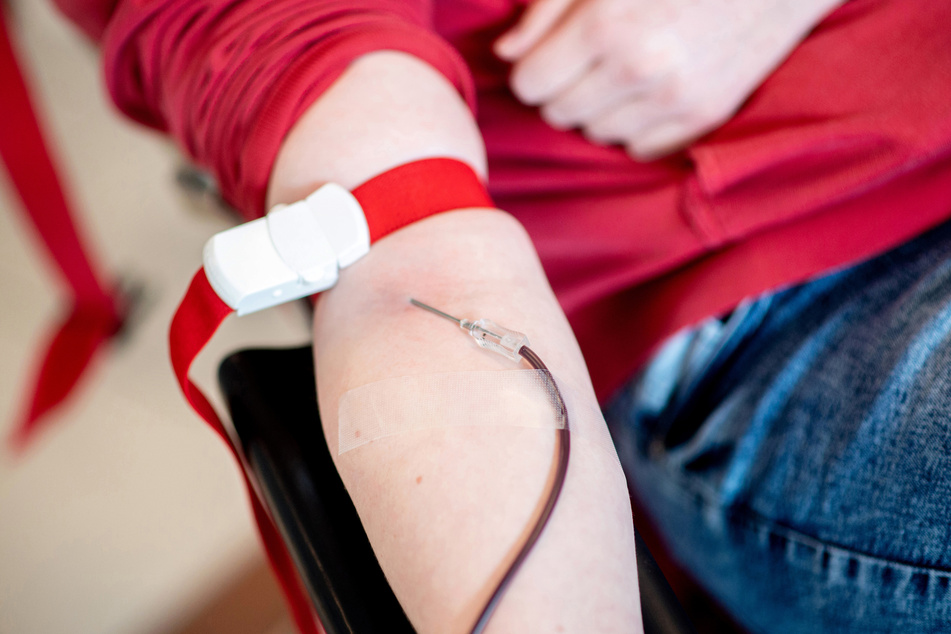 Drastischer Mangel: Reserven für Notfälle werden knapp, Aufruf zum Blutspenden