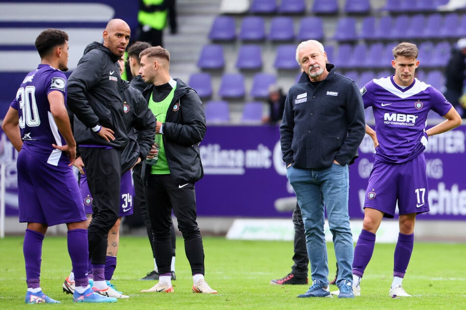 Da war sie, die erste Niederlage: FCE-Coach Pavel Dotchev guckte entsprechend unglücklich.