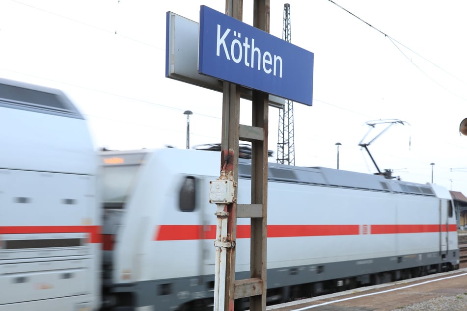 Der Vorfall ereignete sich in einer Regionalbahn nahe Köthen. (Symbolfoto)