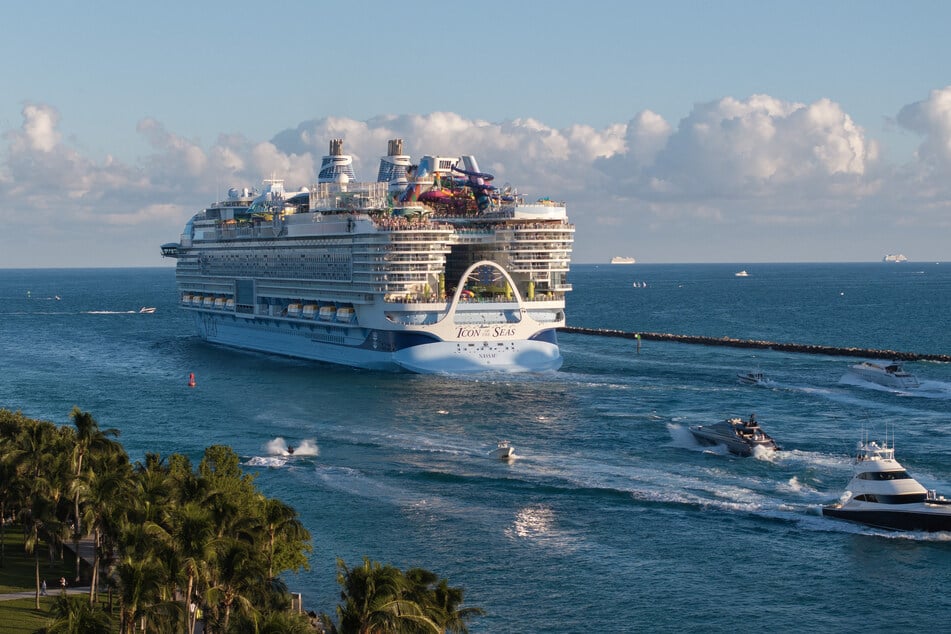 En lugar de unas vacaciones de ensueño, a la familia le esperaban solo frustración y cuentas vacías. (Imagen simbólica)