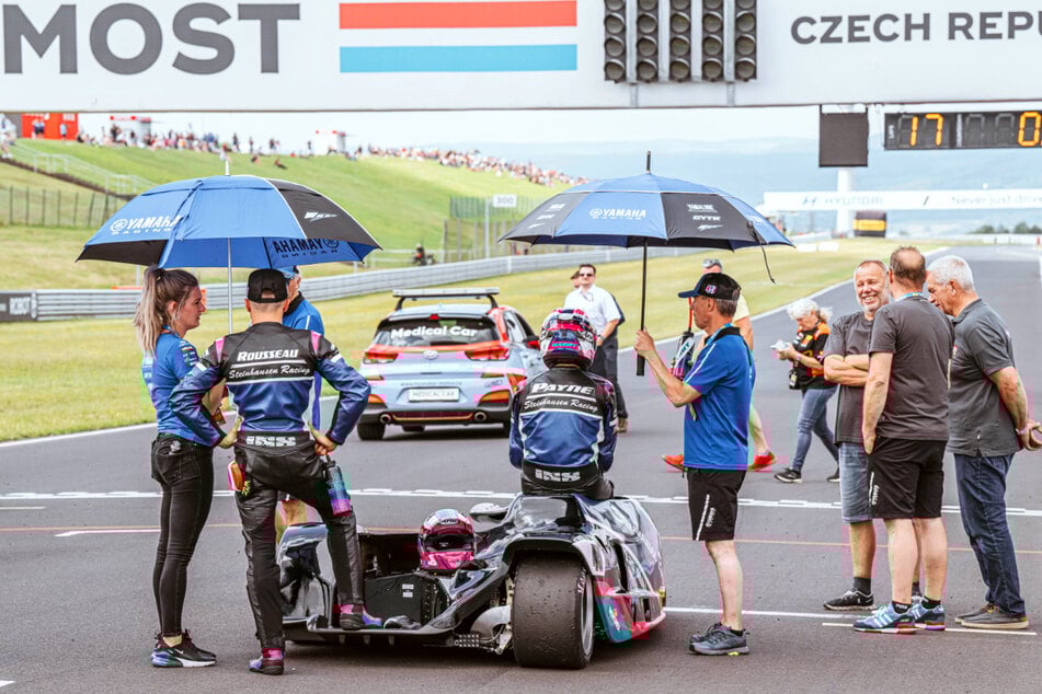 Mit etwas Glück könnt Ihr das IDM Rennwochenende im Autodrom Most kostenlos erleben.